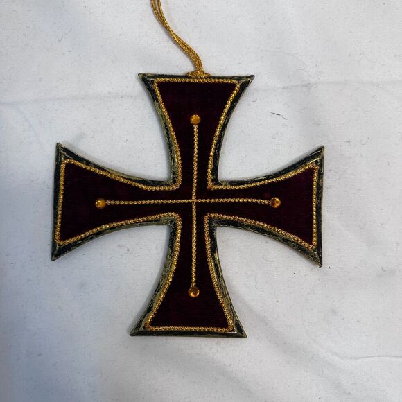 Christmas Ornaments German Cross Set of 5 Red Velvet Gold Trim - Picture 6 of 7